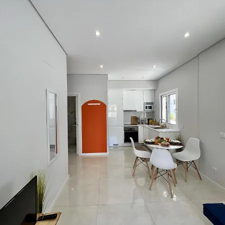 Apartment Da Rocha Modern By Homing *
