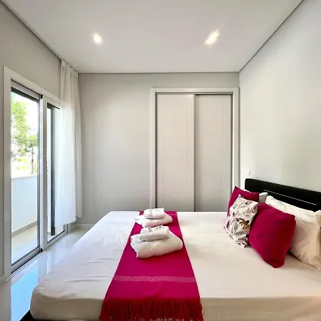 Da Modern By Homing Appartement *